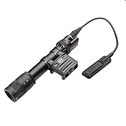 Zbraňová svítilna SUREFIRE M612V-BK, bílá LED350 lm a IR
